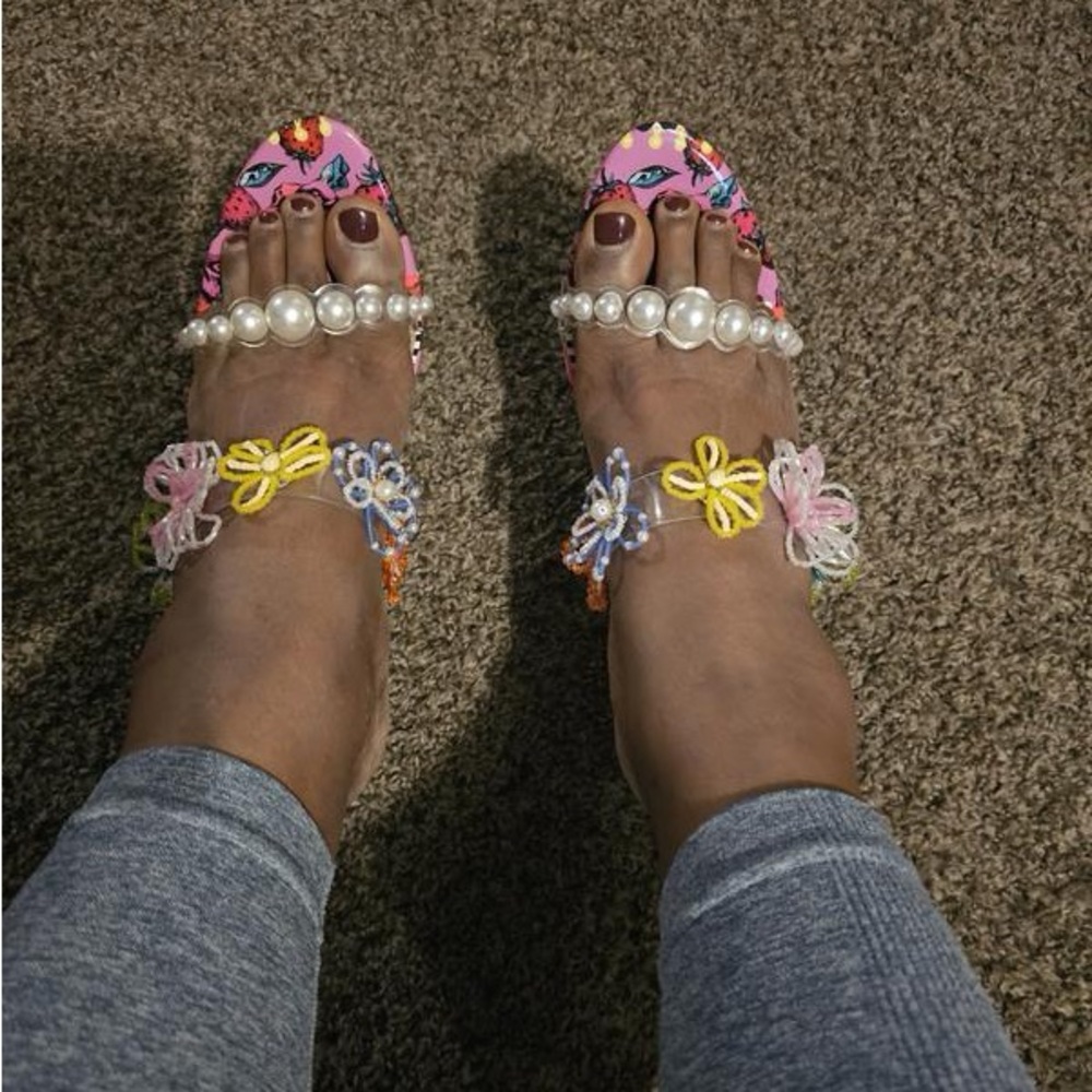 NWT BETSEY JOHNSON Goldiee Embellished Heeled Sandals Sz 11 (no original box) - Picture 7 of 14